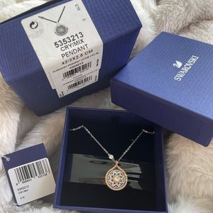 SWAROVSKI NECKLACE 5353213